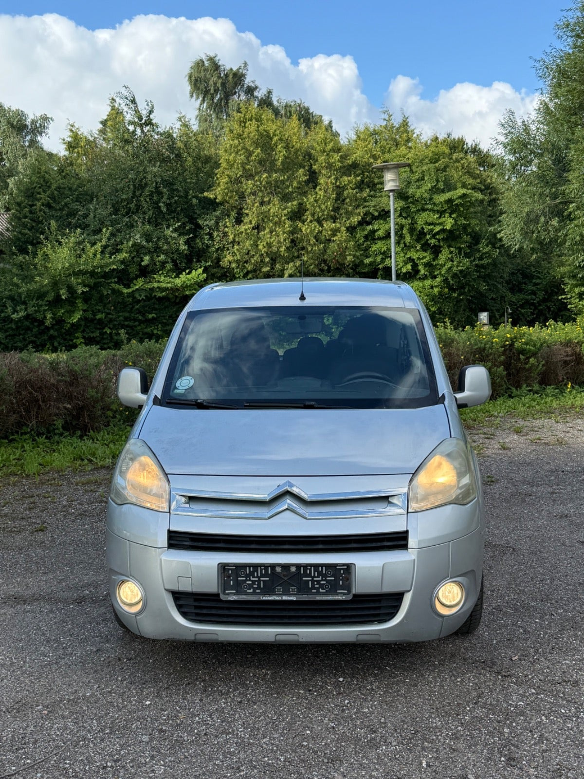 Sølv Citroën Berlingo fra 2010