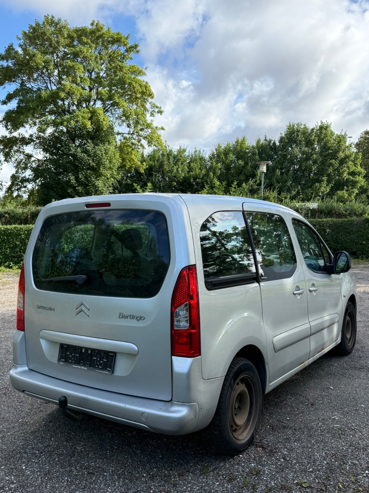 Sølv Citroën Berlingo fra 2010