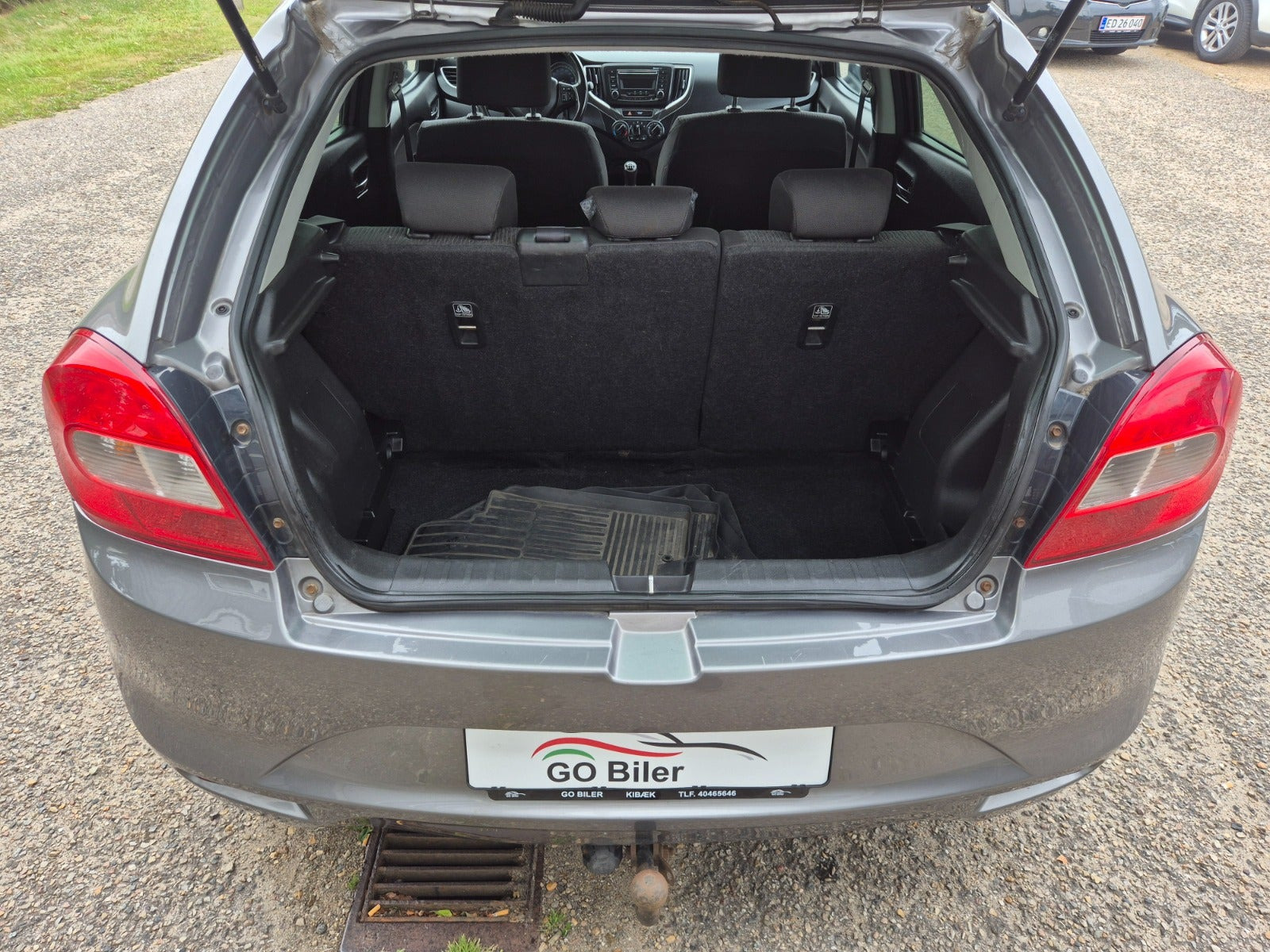 Grøn Suzuki Baleno fra 2016
