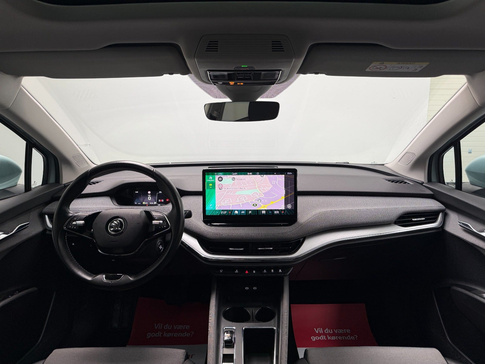 Blå Skoda Enyaq fra 2021