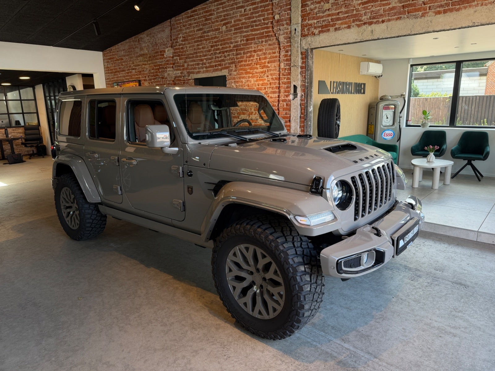 undefined Jeep Wrangler Unlimited fra 2024
