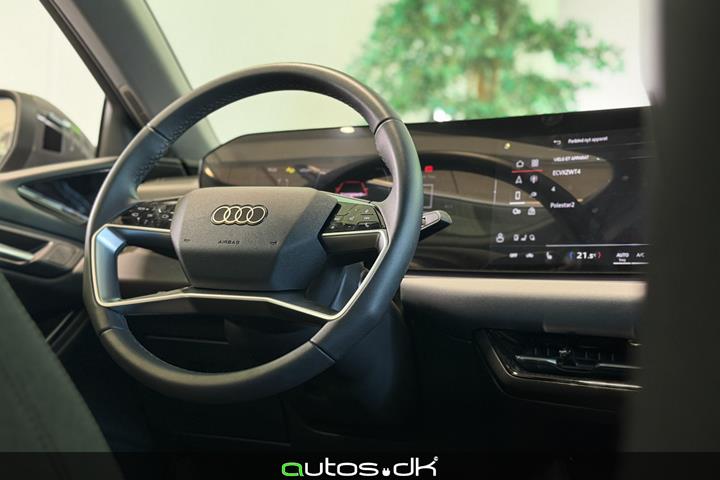 Grå Audi A6 e-tron fra 2025
