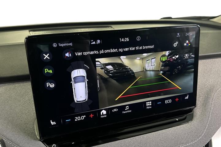 Hvid Skoda Enyaq fra 2022
