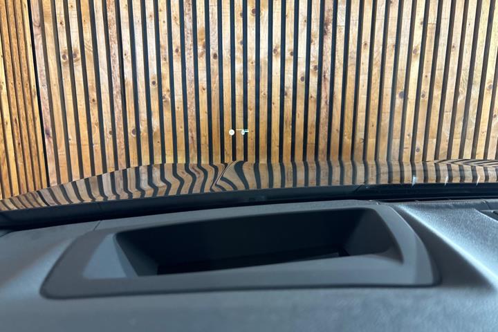 Sort BMW iX3 fra 2023