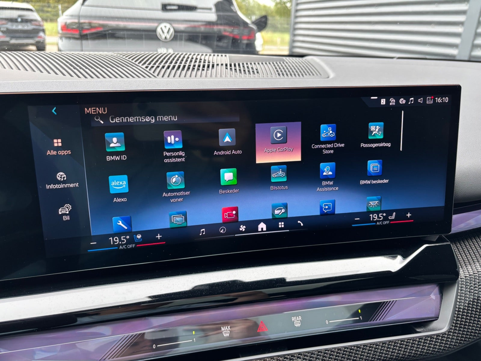 Sort BMW i5 fra 2025