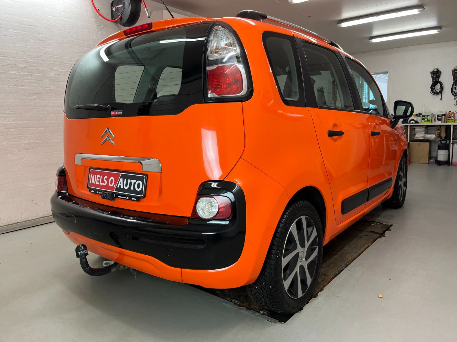 Orange Citroën C3 Picasso fra 2012