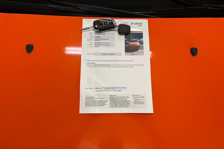 Orange Citroën C3 Picasso fra 2012