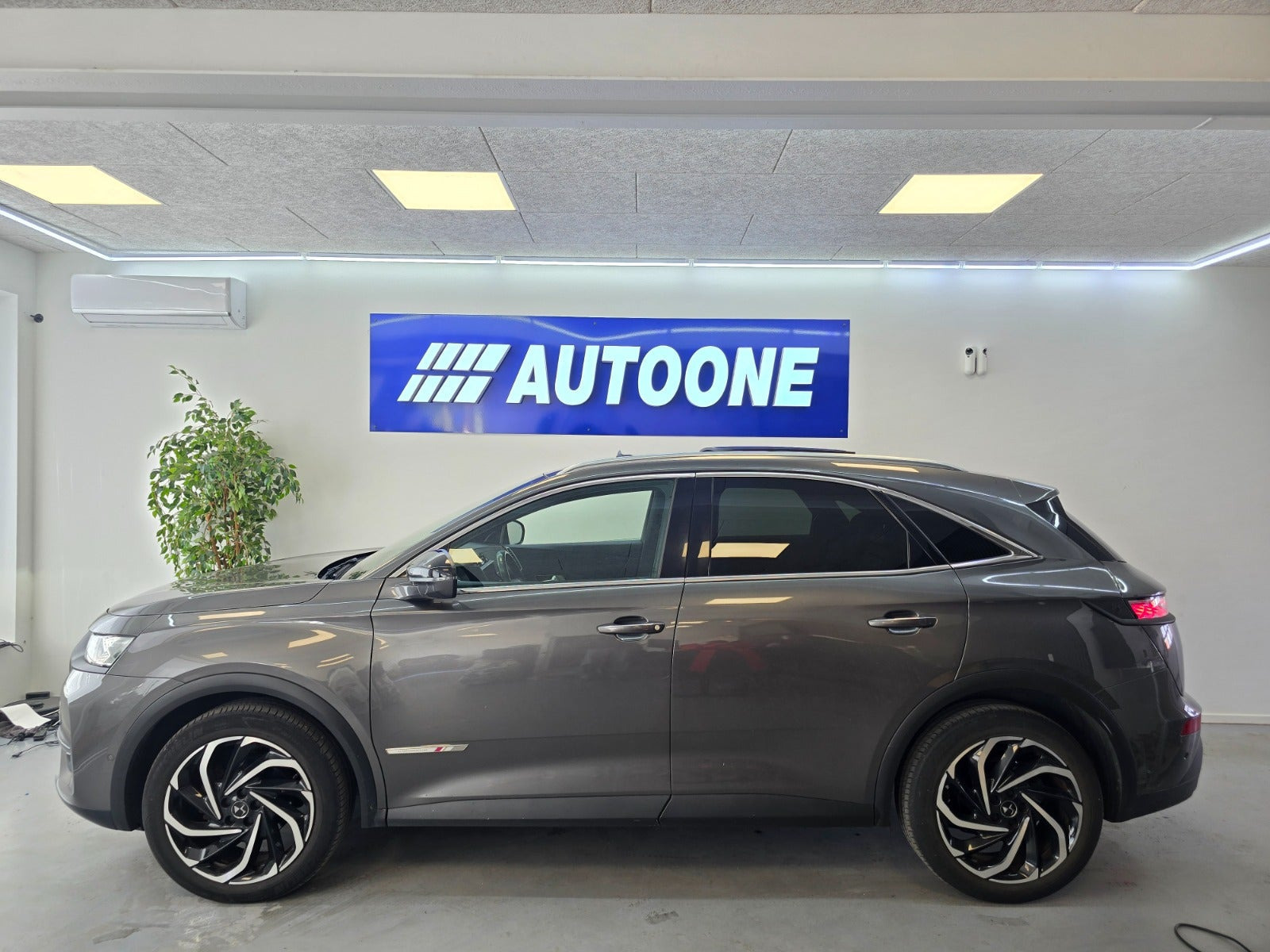 Grå DS DS 7 CrossBack fra 2018
