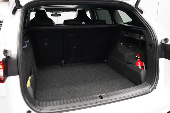 Hvid Skoda Enyaq fra 2027