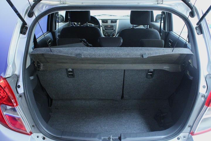 Sølv Suzuki Celerio fra 2015