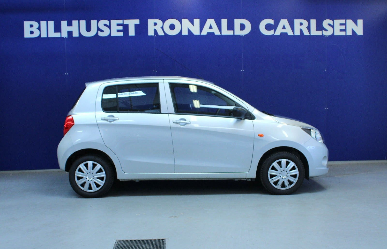 Sølv Suzuki Celerio fra 2015