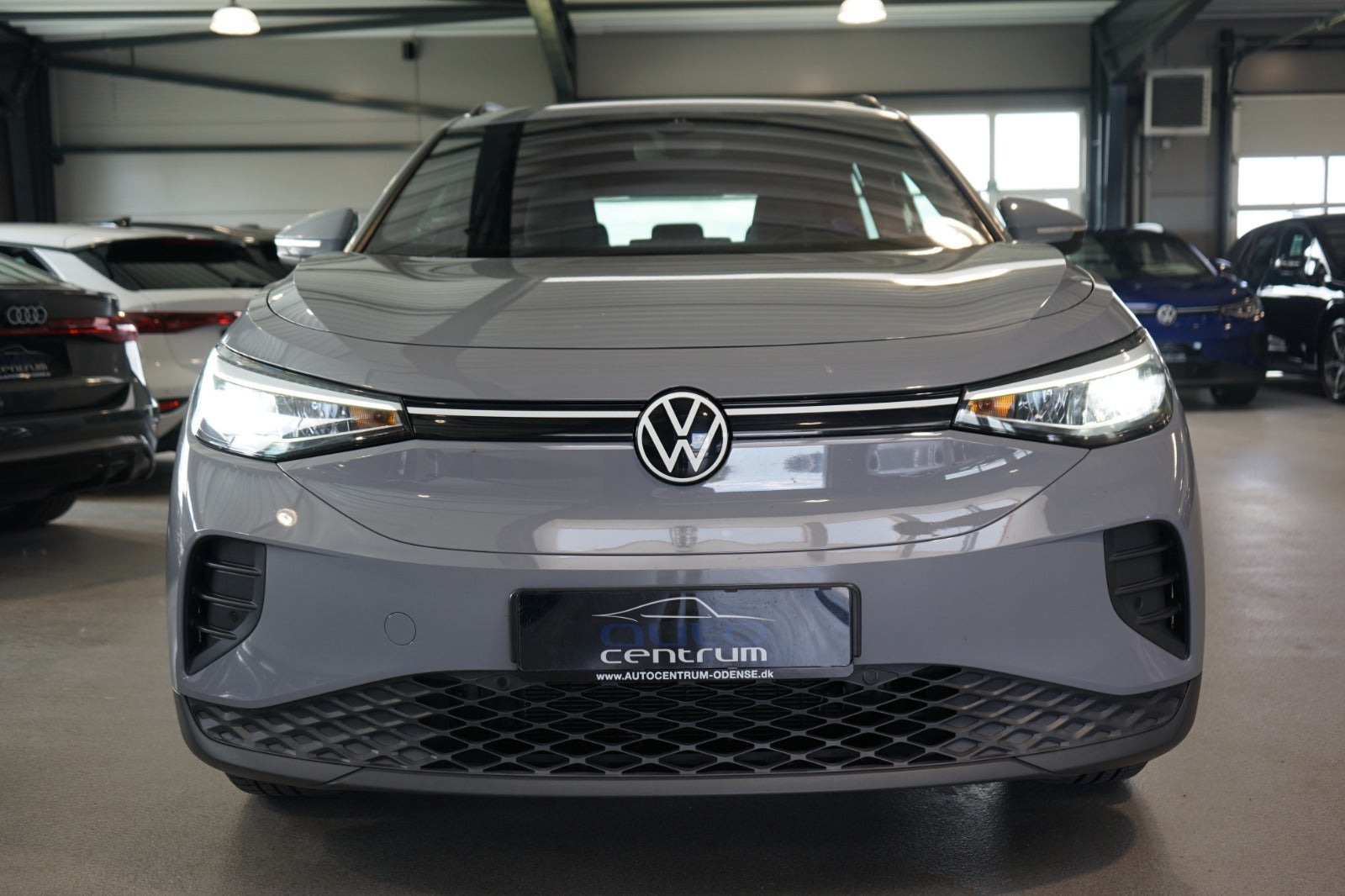 Grå VW ID.4 fra 2022