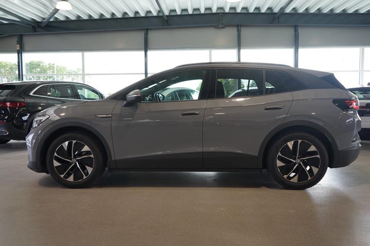 Grå VW ID.4 fra 2022