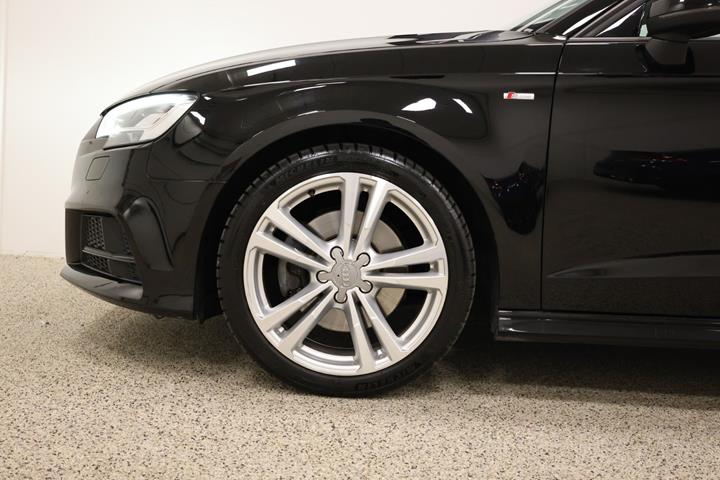Sort Audi A3 fra 2019