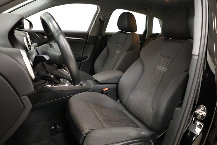 Sort Audi A3 fra 2019