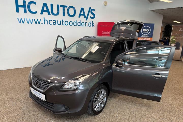 Grå Suzuki Baleno fra 2019