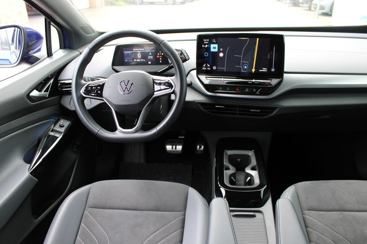 Blå VW ID.5 fra 2024