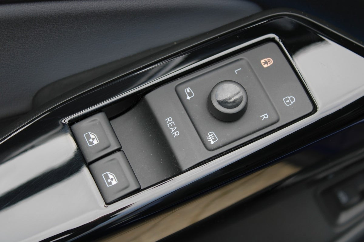 Blå VW ID.5 fra 2024
