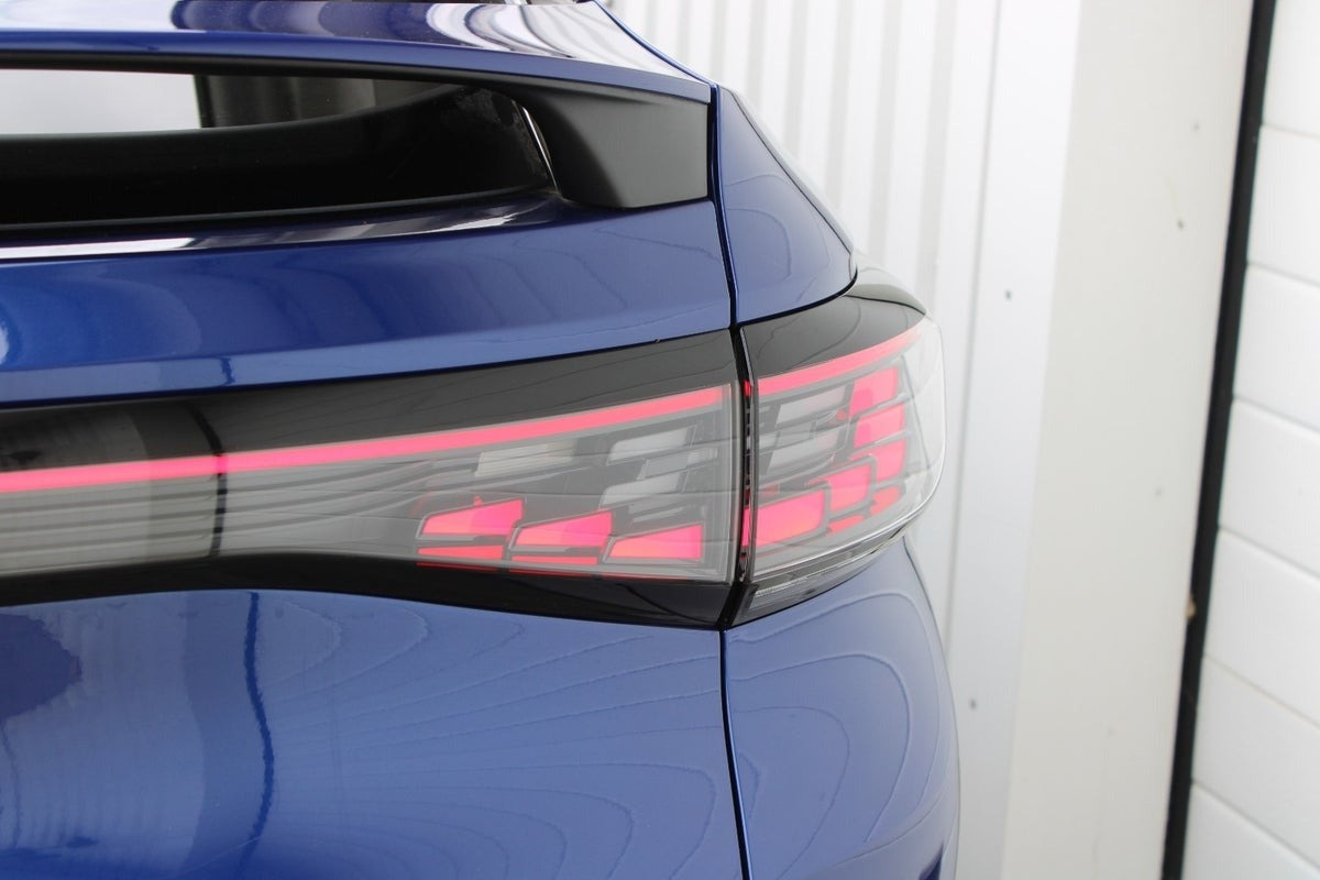 Blå VW ID.5 fra 2024
