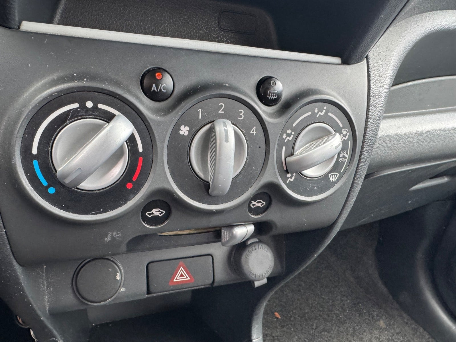 Sort Suzuki Alto fra 2012