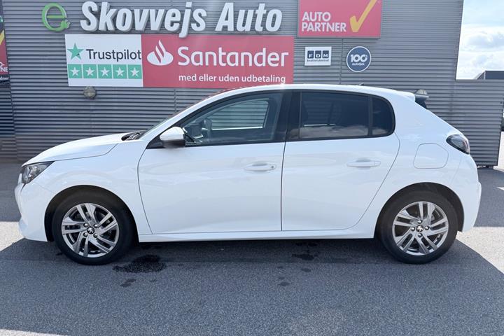 Hvid Peugeot 208 fra 2020