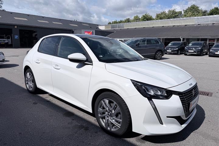 Hvid Peugeot 208 fra 2020