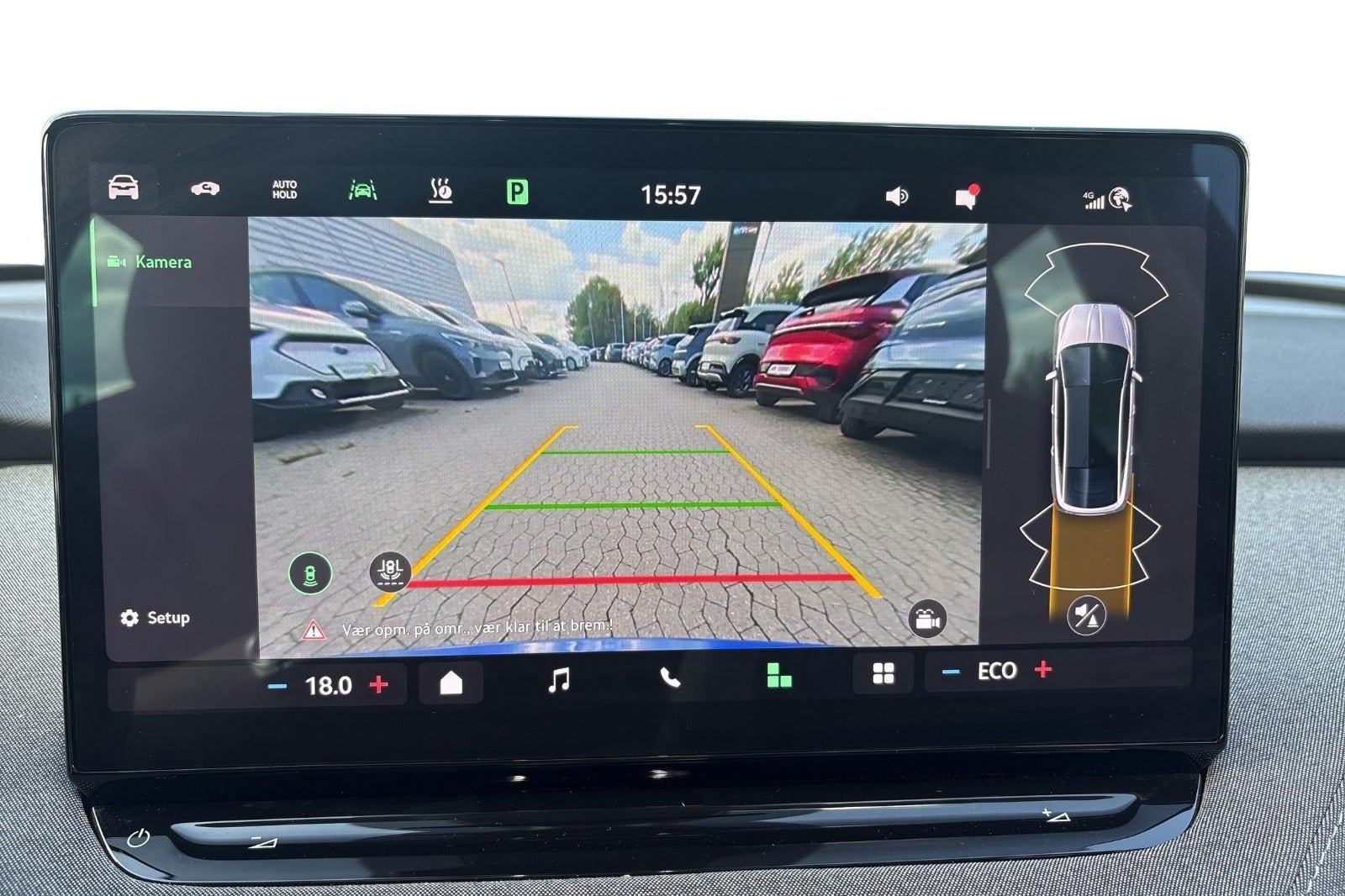 Blå Skoda Enyaq fra 2024