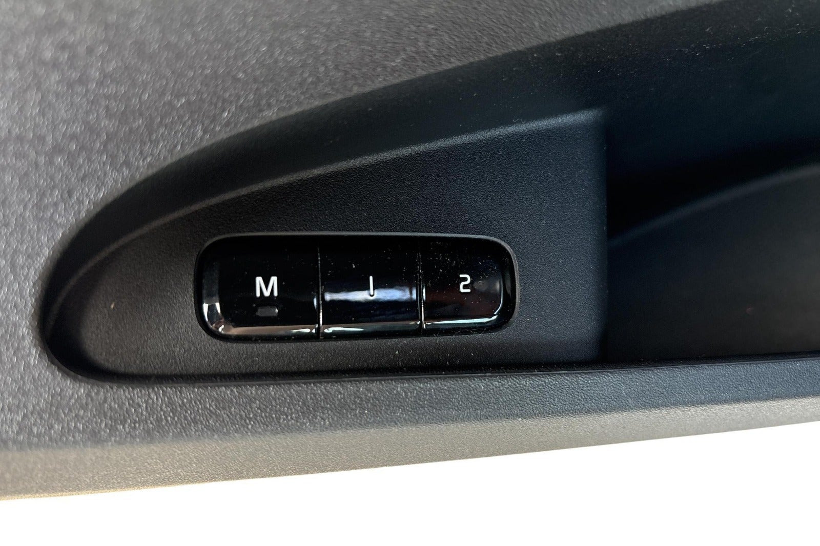 Hvid Polestar 2 fra 2023