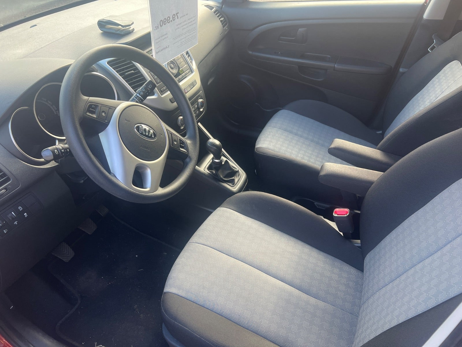 Rød Kia Venga fra 2016