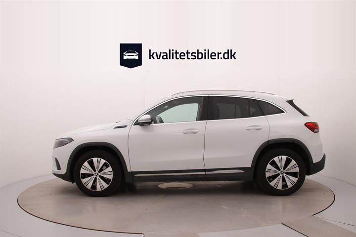 Hvid Mercedes EQA 250 fra 2022