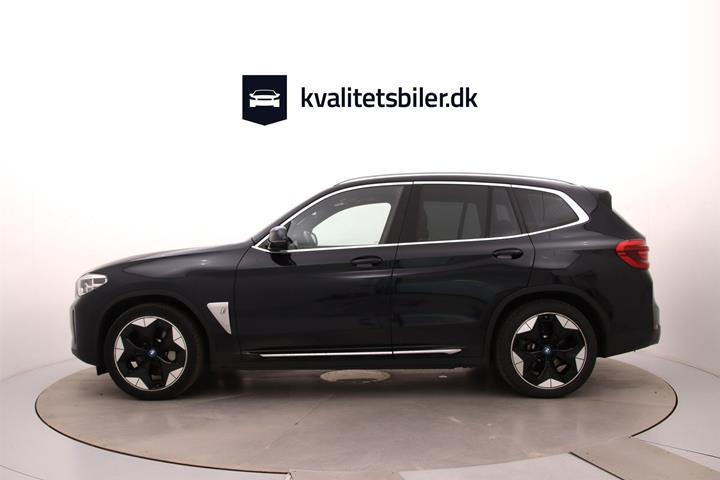Sort BMW iX3 fra 2021