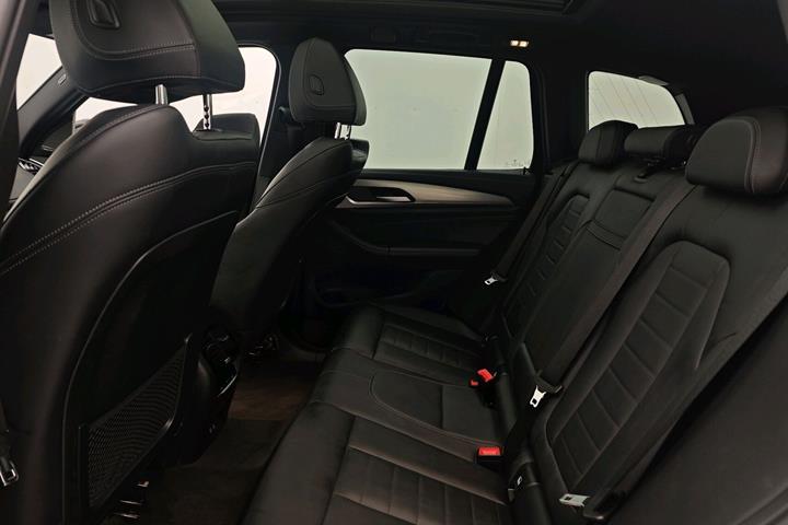Sort BMW iX3 fra 2021