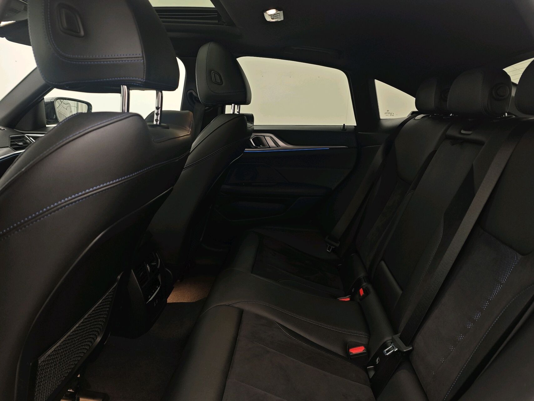 Sort BMW i4 fra 2024