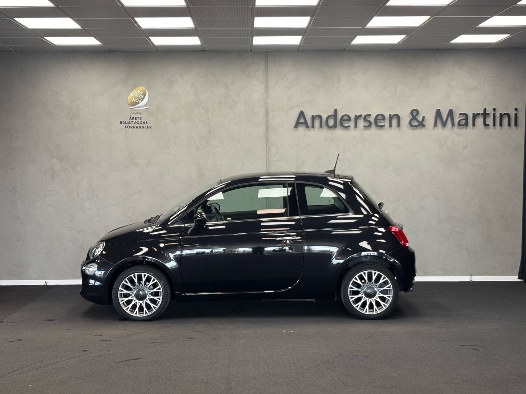 Sort Fiat 500 fra 2018
