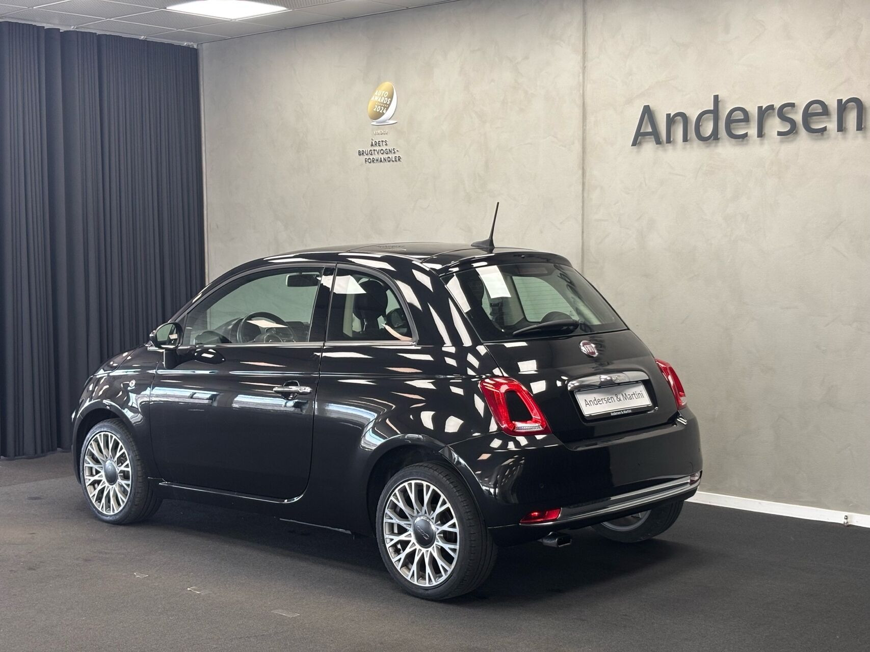 Sort Fiat 500 fra 2018