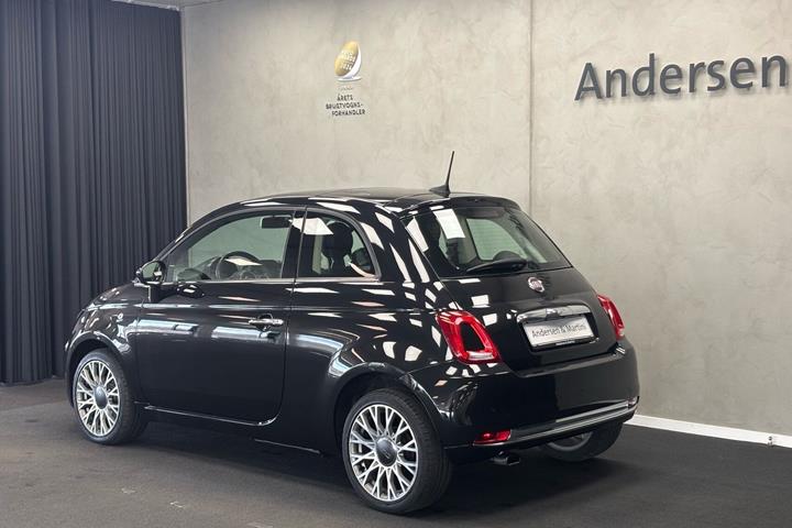 Sort Fiat 500 fra 2018