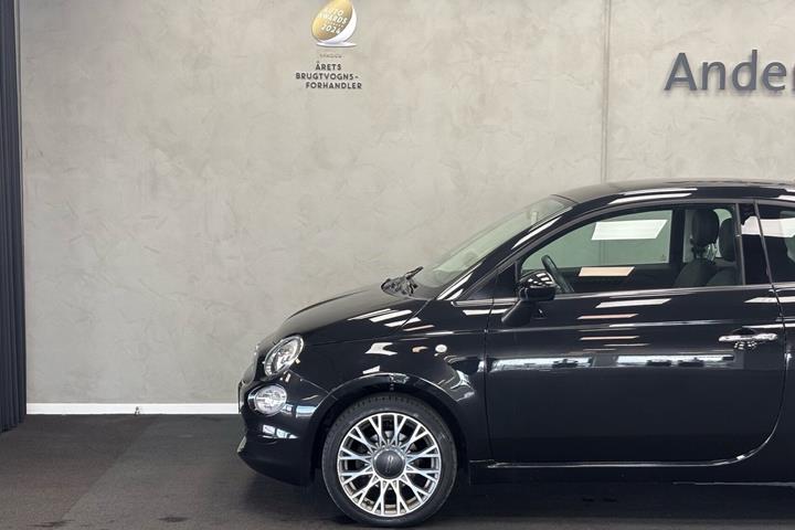 Sort Fiat 500 fra 2018