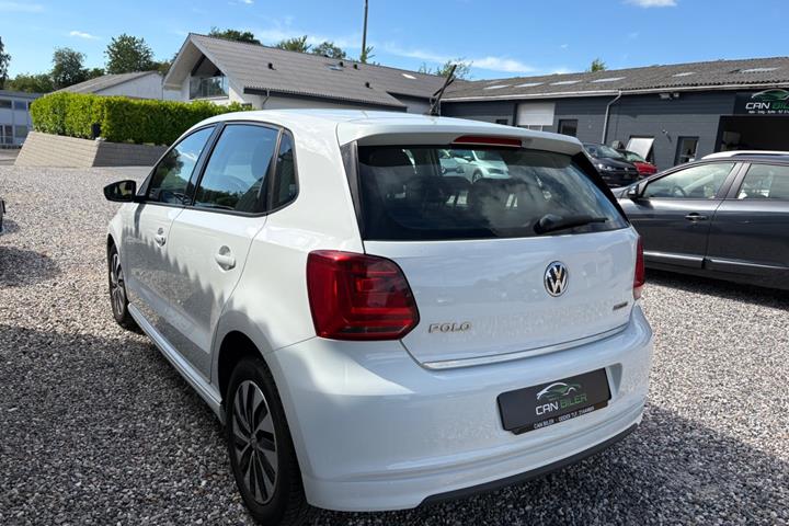 Hvid VW Polo fra 2017