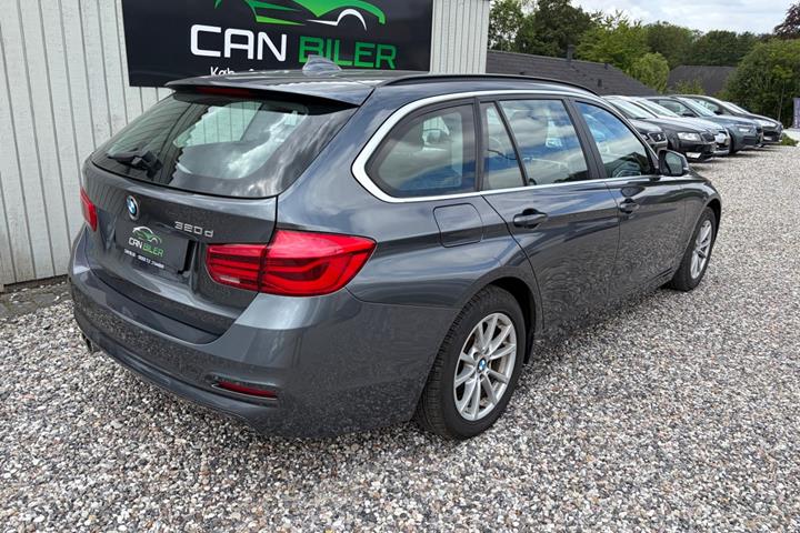 Grå BMW 320d fra 2018
