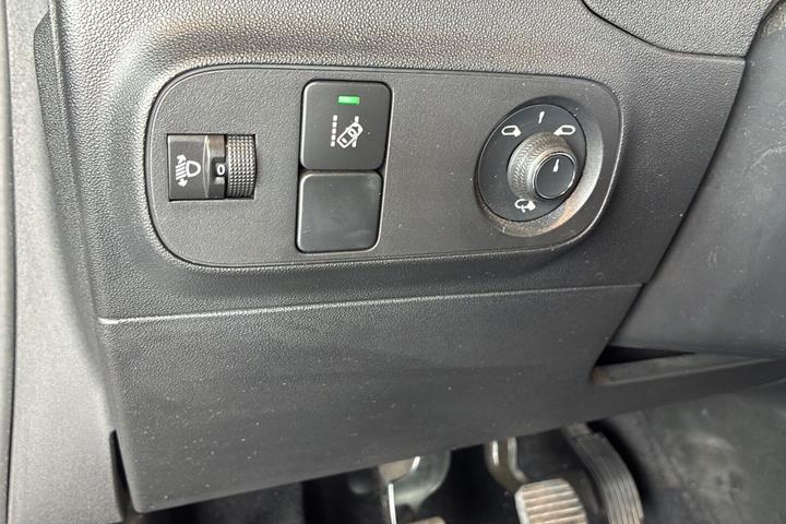 Sort Citroën C3 fra 2020