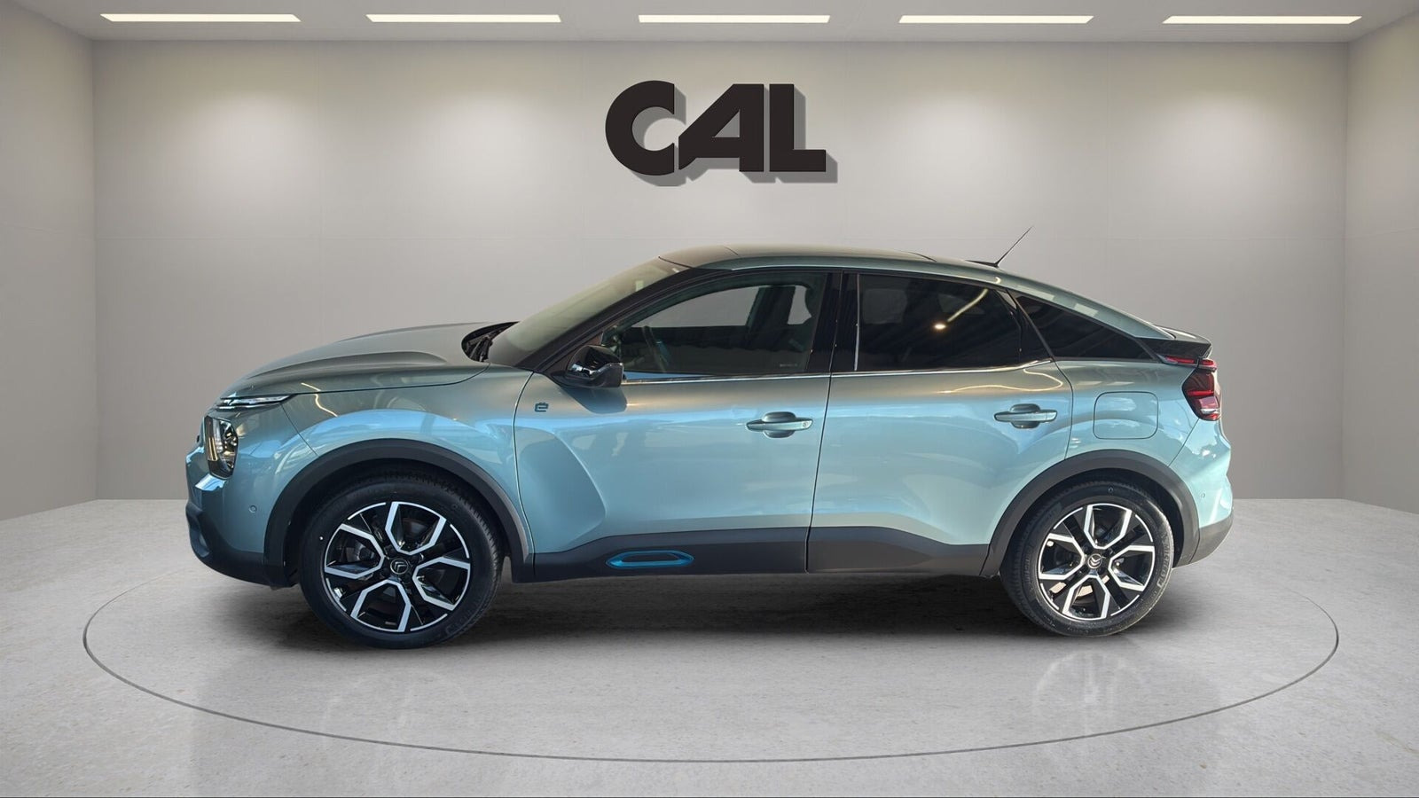 Blå Citroën ë-C4 fra 2022