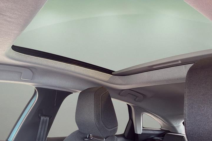 Blå Citroën ë-C4 fra 2022