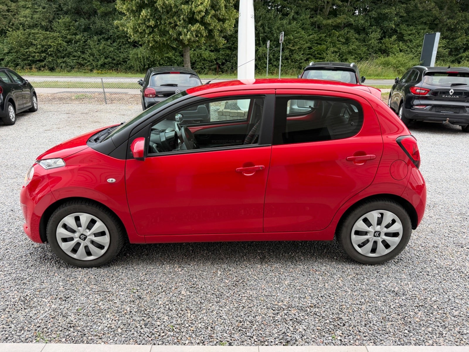 Rød Citroën C1 fra 2016