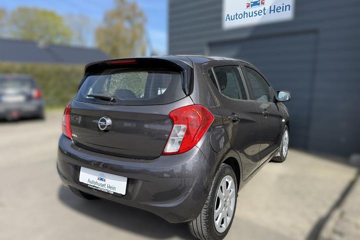 Grå Opel Karl fra 2016