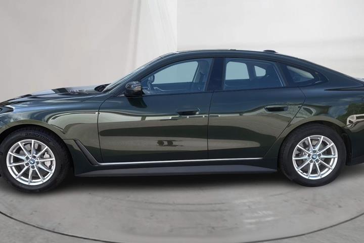 Grøn BMW i4 fra 2024