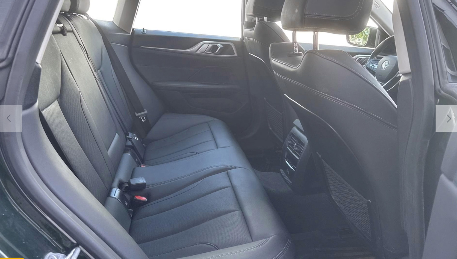 Grøn BMW i4 fra 2024