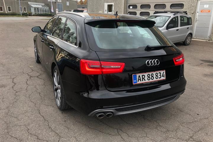 Sort Audi A6 fra 2014