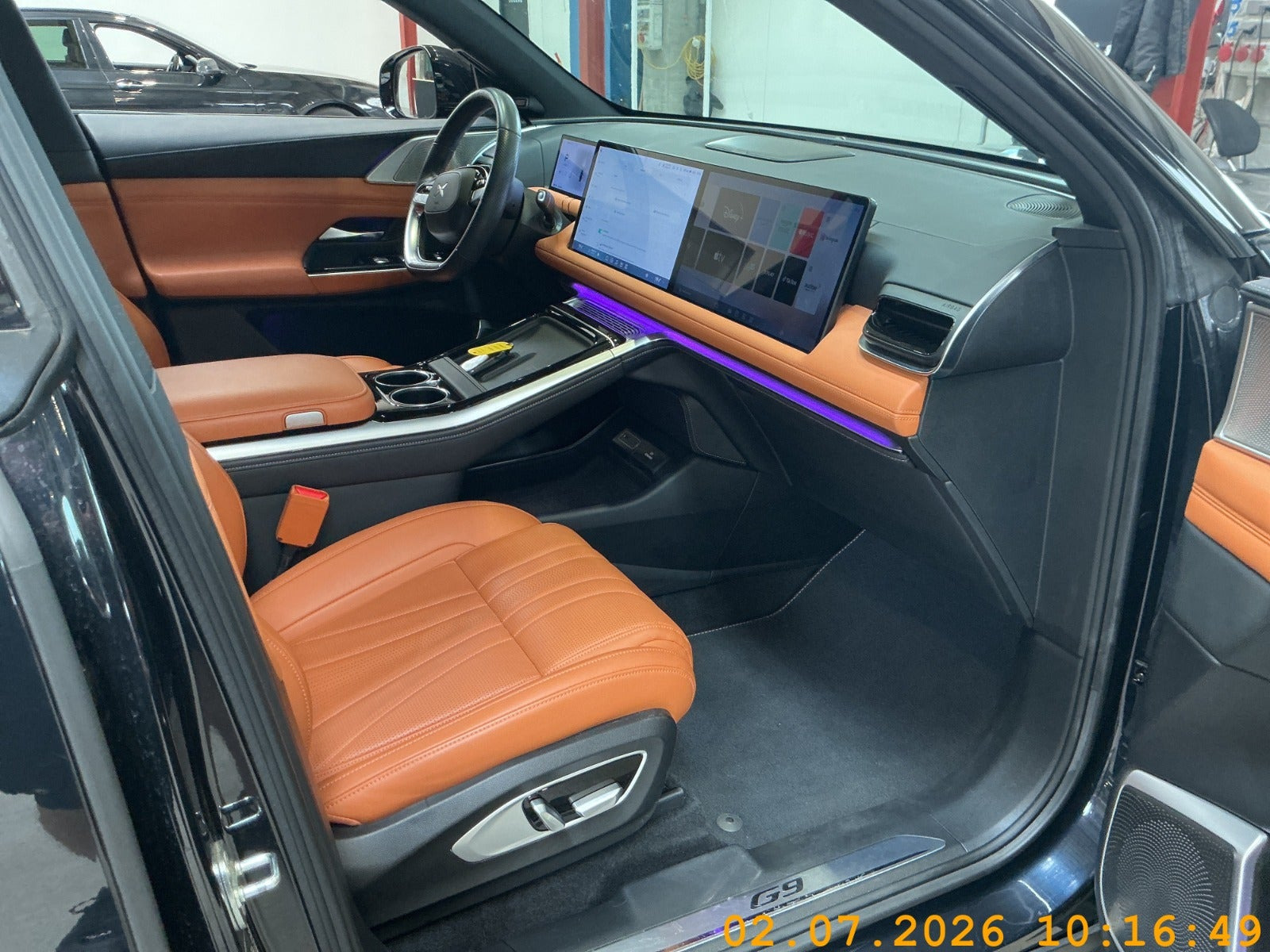 Sort Xpeng G9 fra 2023