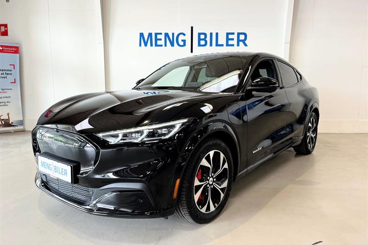 Sort Ford Mustang Mach-E fra 2023