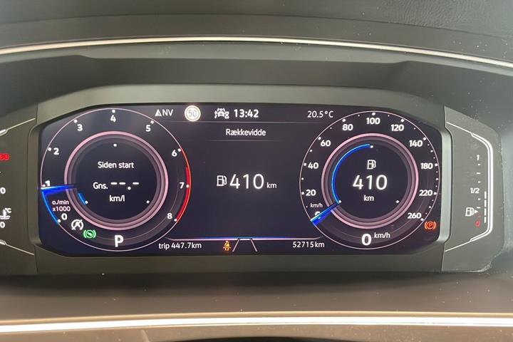 Hvid VW Tiguan fra 2020